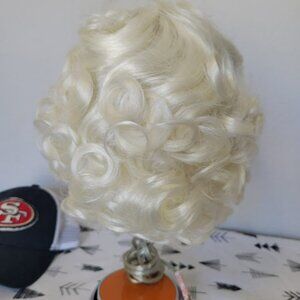 MARILYN MONROE WIG Platinum